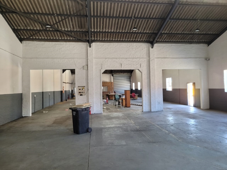 To Let Commercial Property for Rent in Montague Gardens Western Cape
